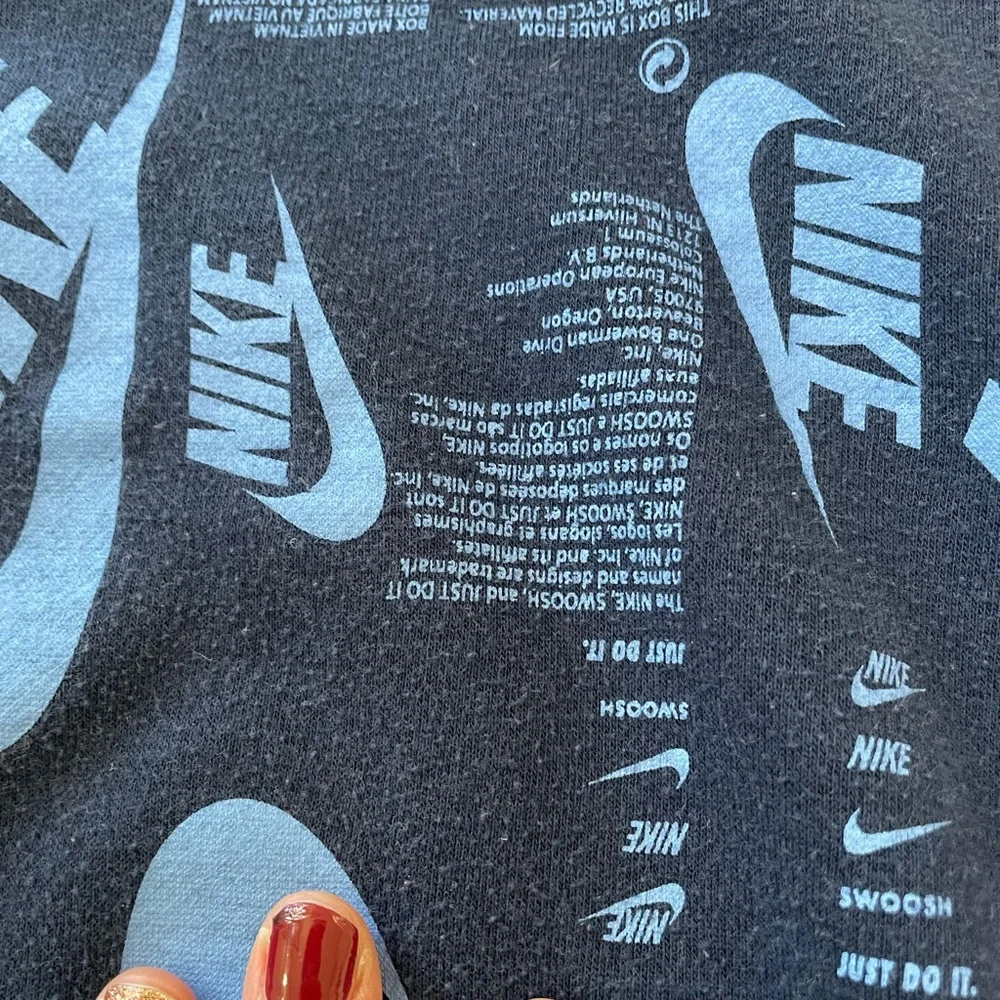 Boys light-weight Nike‎ sweatshirt size 4/5